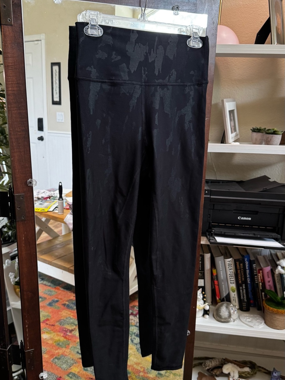 Savvi, Black High-Waist Leggings with Subtle Sheen/Paint brush print, Medium
